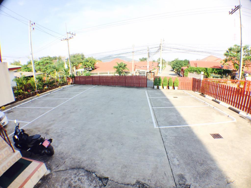 Banchang apartamento y Hotel Rayong Exterior foto