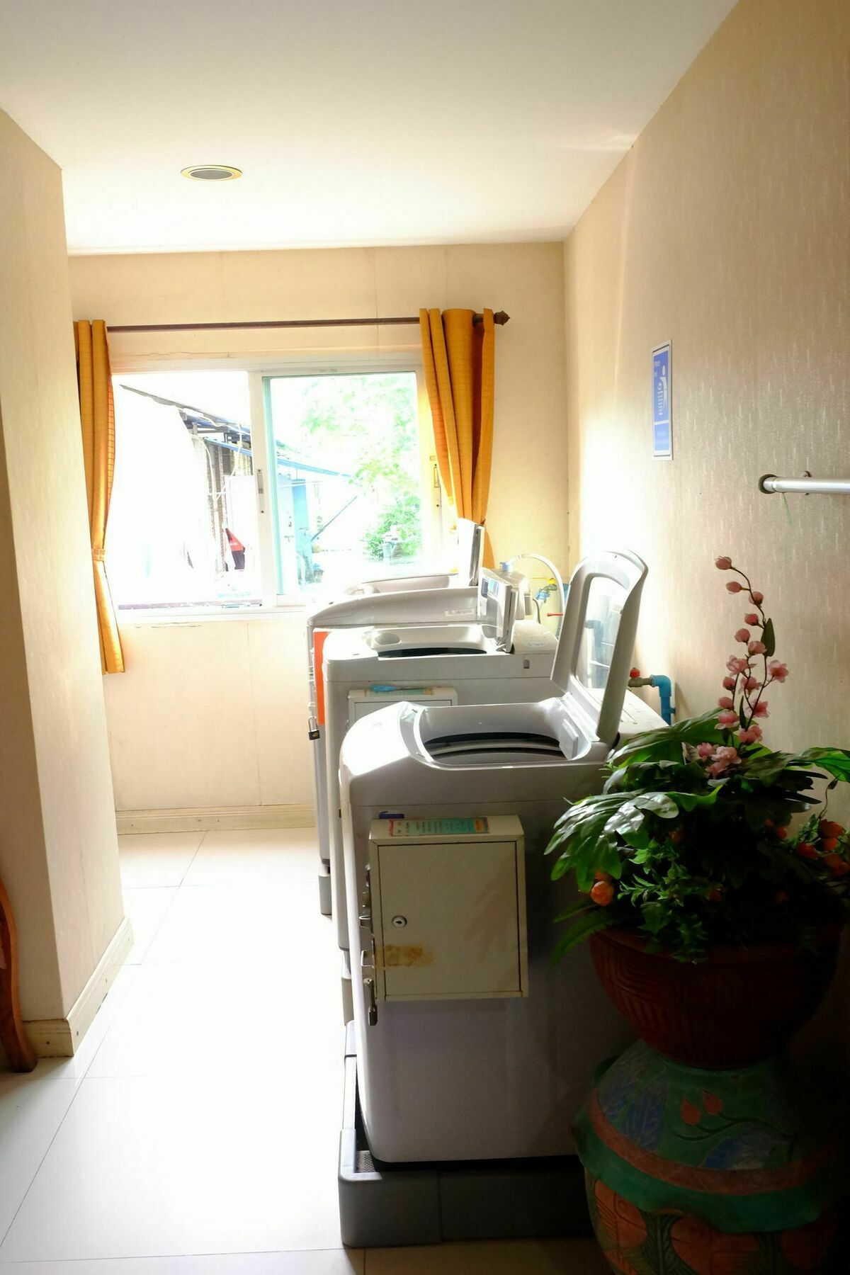 Banchang apartamento y Hotel Rayong Exterior foto